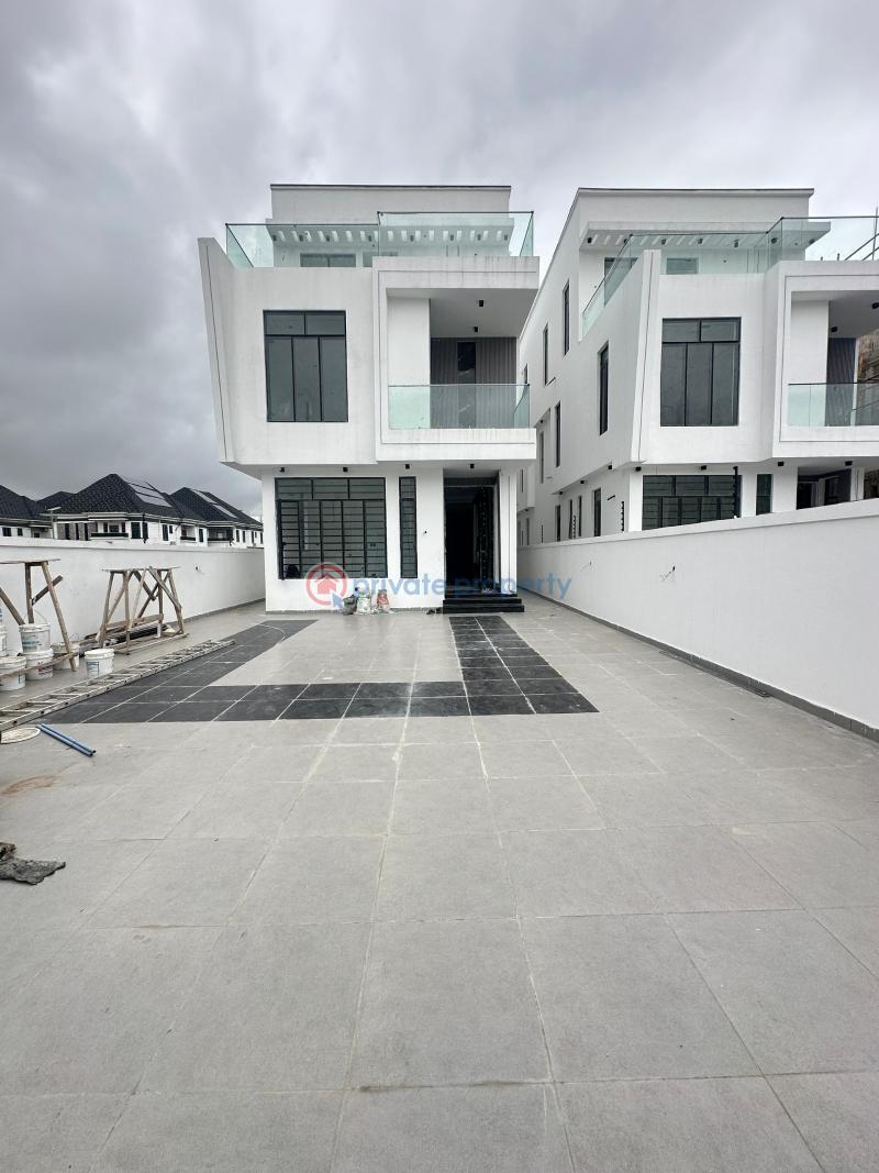5 bedroom Detached Duplex For Sale Off Chris Madueke Lekki Phase 1 Lagos - 0
