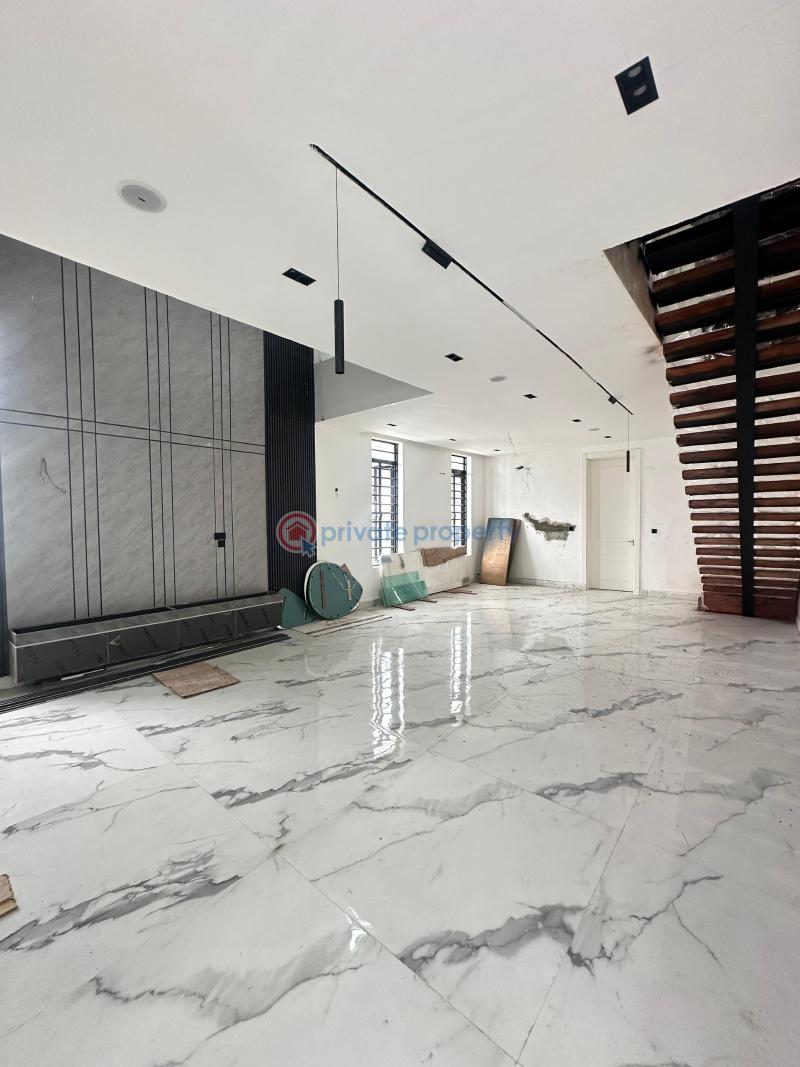 5 bedroom Detached Duplex For Sale Off Chris Madueke Lekki Phase 1 Lagos - 4