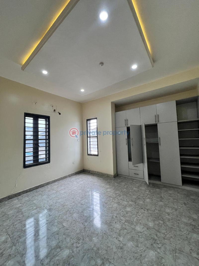 2 bedroom Block Of Flats For Rent Ikate Elegushi Lekki Lagos - 9