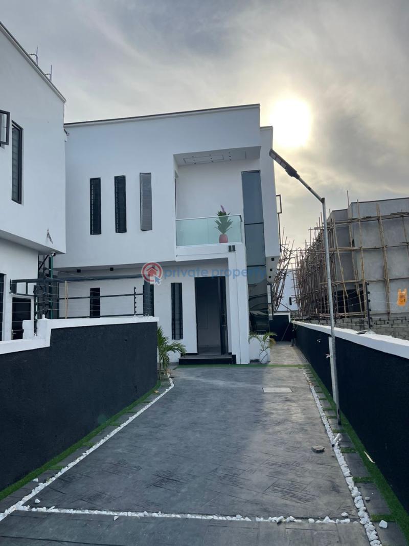 5 bedroom House For Sale Ikota Lekki Lagos - 0