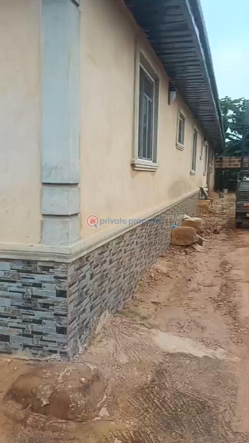 Block Of Flats For Sale Obagie Community, Off Sapele Road. Benin Edo - 1