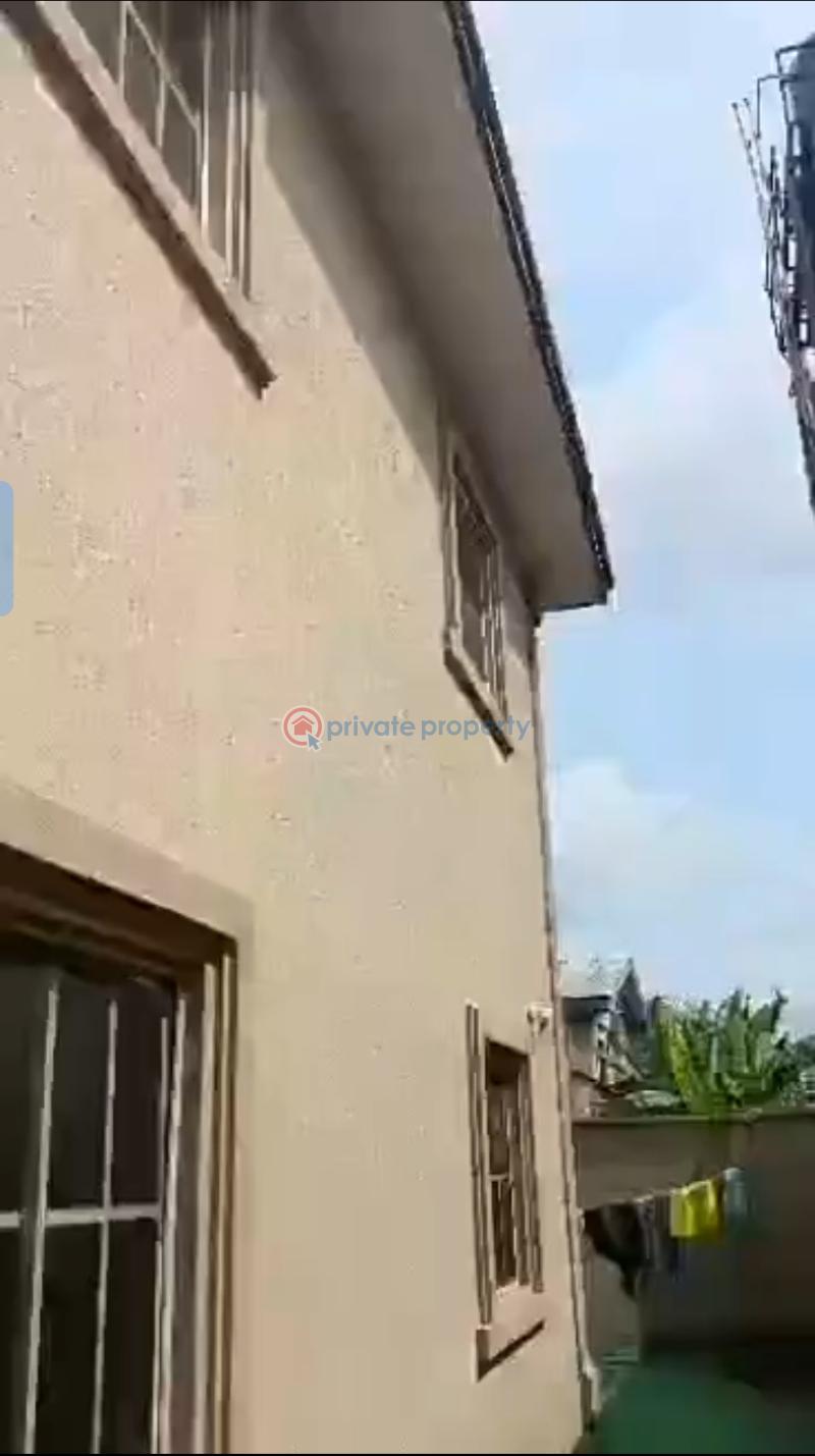 Duplex For Sale 2nd Ugbor/trinity Axis Benin Edo - 5