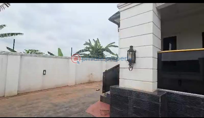 Bungalow For Sale Iguomo, Agbor Road Before The Bypass. Not Far From Tarred Road.* Benin Edo - 2