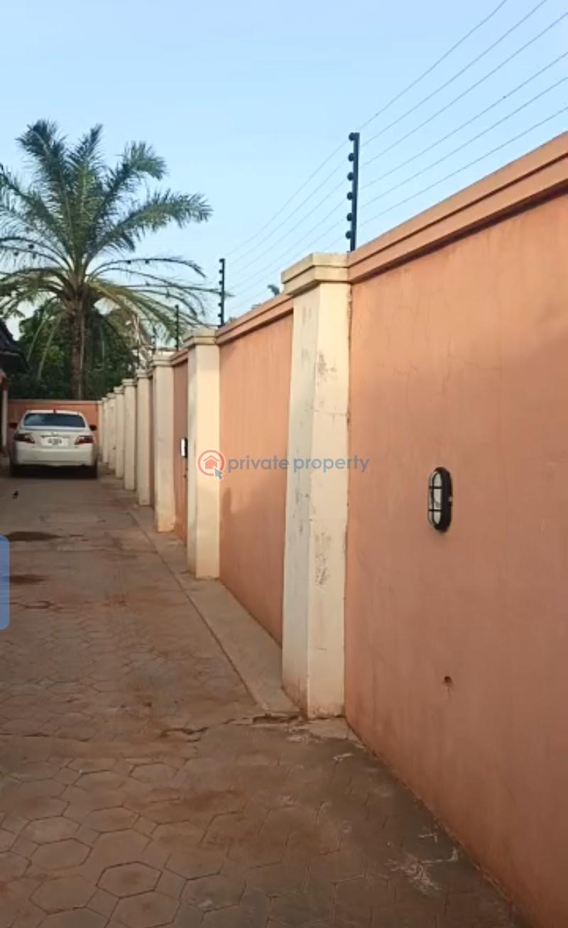 Self Contain For Sale Okabere Community Benin Edo - 2