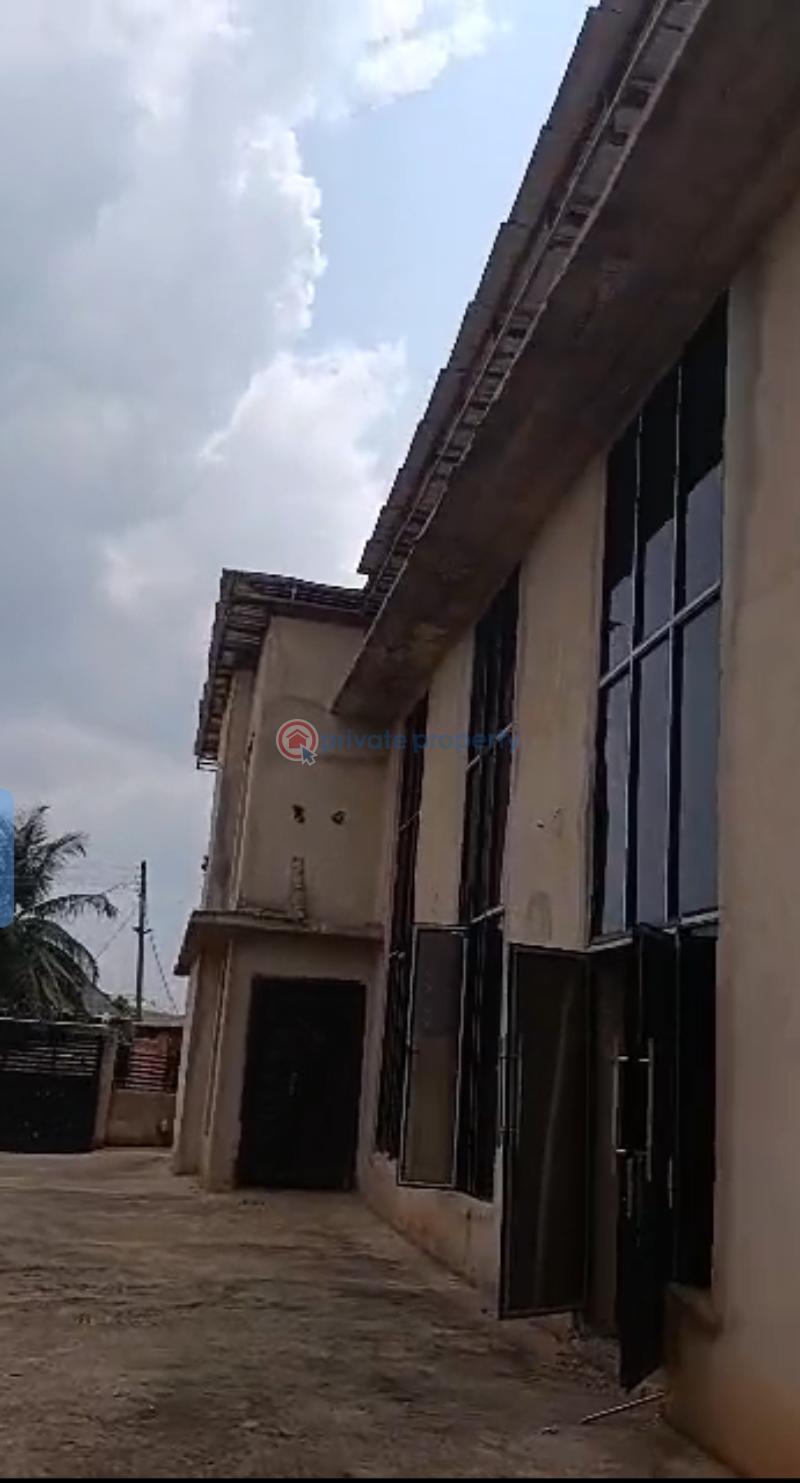 Event Hall For Sale Before Egba Junction, Off The Express Road* Benin Edo - 3