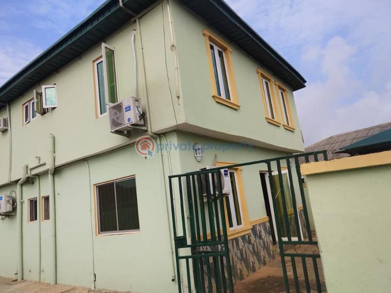 10 bedroom Hotel For Rent Lafenwa, Ayobo Ipaja Lagos - 2