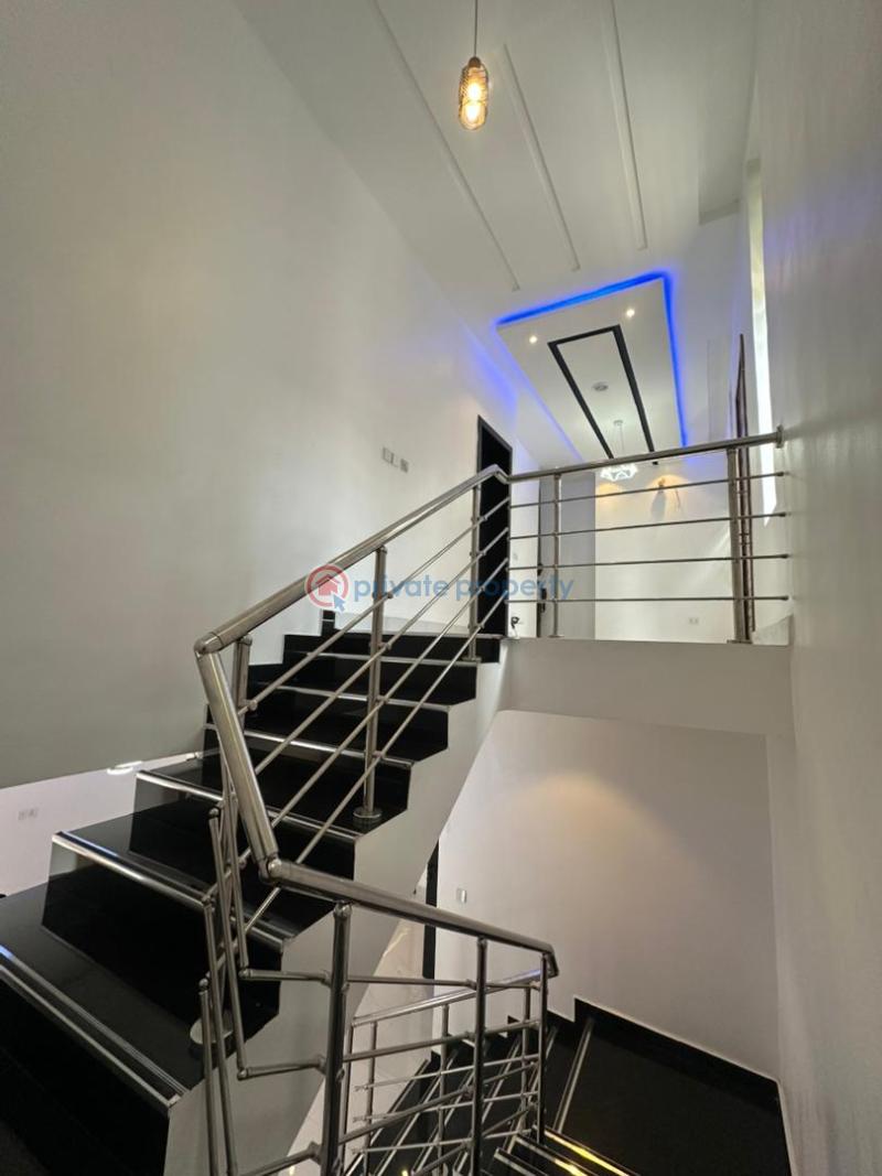 4 bedroom Detached Duplex For Sale Chevron Drive Lekki Lagos - 4