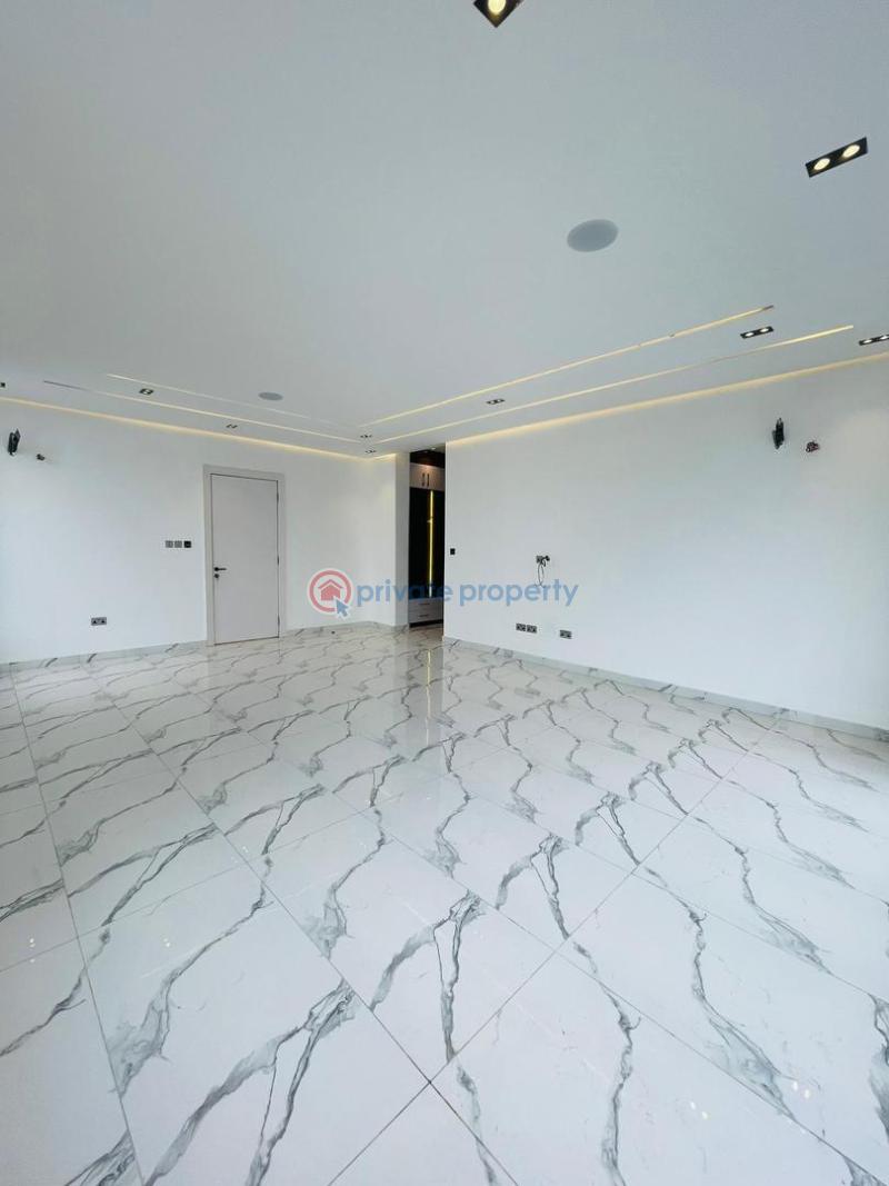 Superb luxury 5bedroom smart home with bq,pool, cinema & gym for sale off admiraltylakki phase1 - 12 5 bedroom Detached Duplex For Sale Lekki Phase 1 Lagos - 12