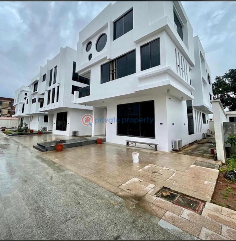 5 bedroom Detached Duplex For Sale Estate Old Ikoyi Lagos