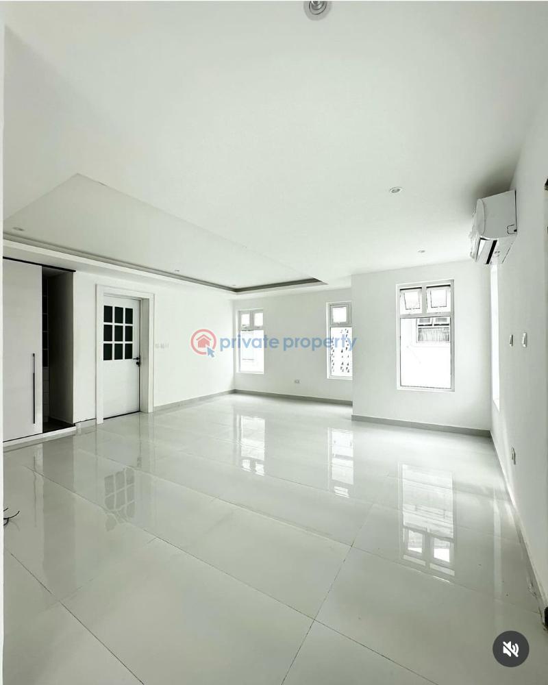 Superlatively finished 4 bedrooms luxury home with swimming pool available for sale - 7 4 bedroom Detached Duplex For Sale Banana Island Ikoyi Lagos - 7