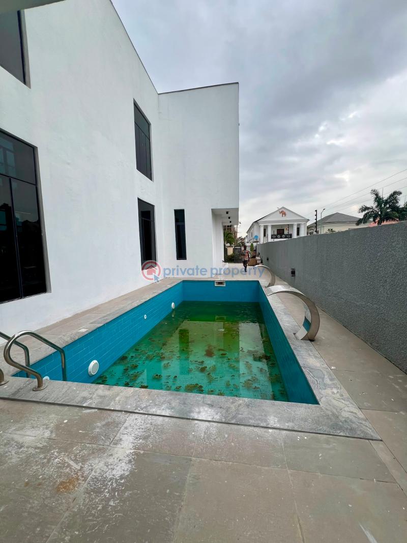 5 bedroom Detached Duplex For Sale Victoria Garden City Lekki Lagos - 3