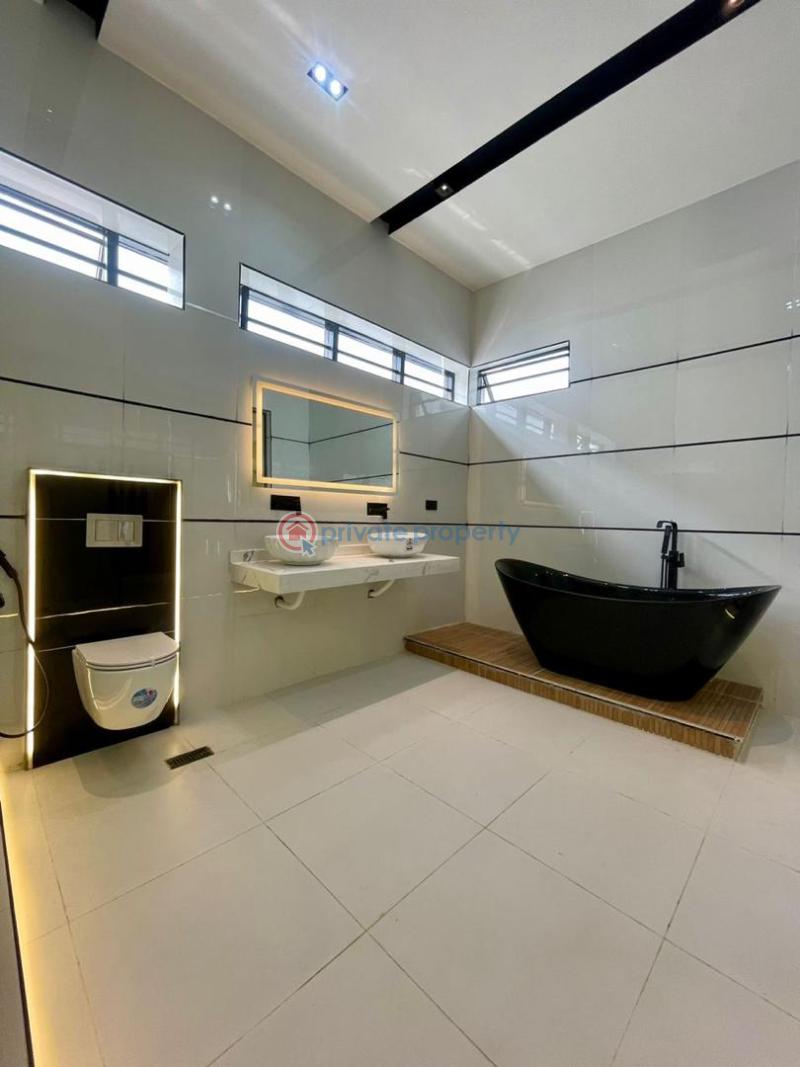 5 bedroom Detached Duplex For Sale Chevron Drive Lekki Lagos - 29