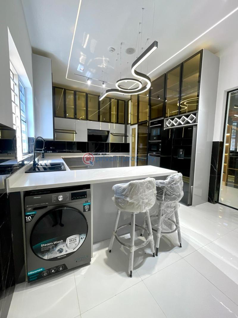 5 bedroom Detached Duplex For Sale Lekki Phase 1 Lagos - 0