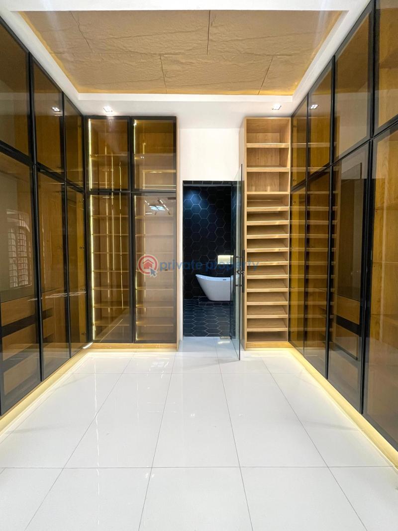 5 bedroom Detached Duplex For Sale Lekki Phase 1 Lagos - 14