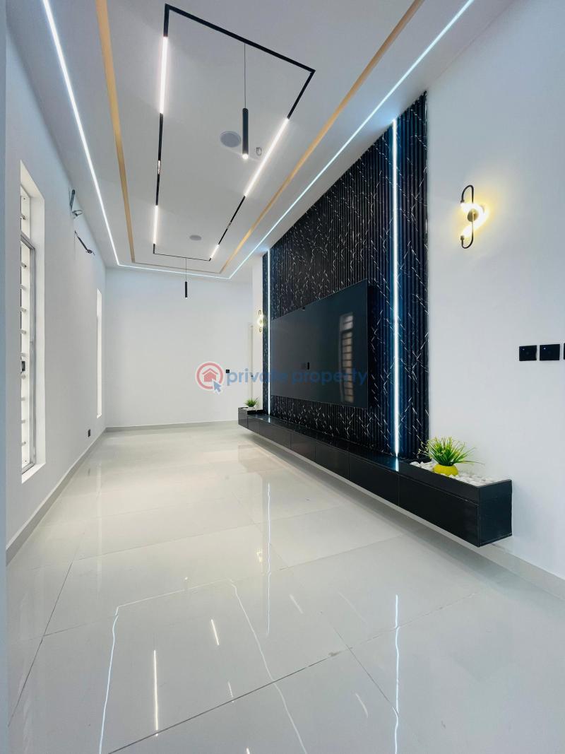 5 bedroom Detached Duplex For Sale Chevron Drive Lekki Lagos - 6