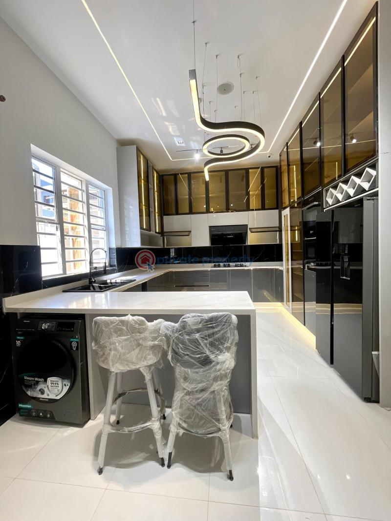 5 bedroom Detached Duplex For Sale Lekki Phase 1 Lagos - 18