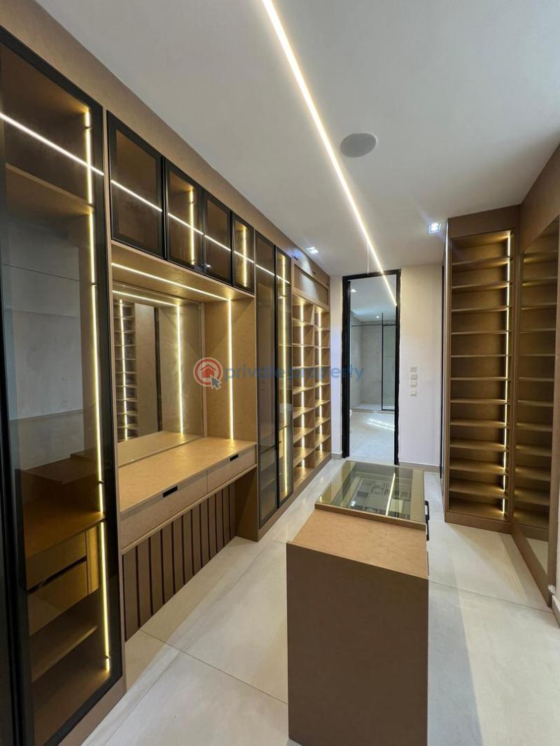 5 bedroom Detached Duplex For Sale Lekki Phase 1 Lagos - 4