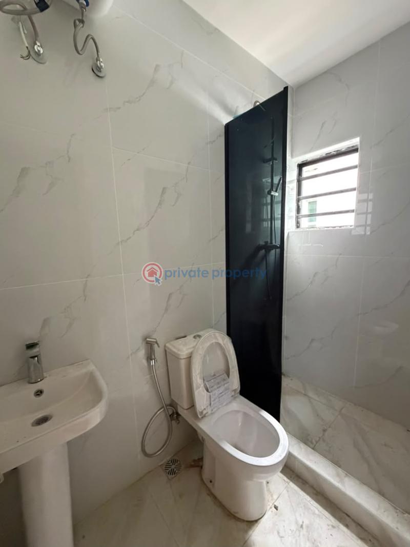 3 bedroom Flat & Apartment For Sale Lekki Scheme 2 Ajah Lagos - 5