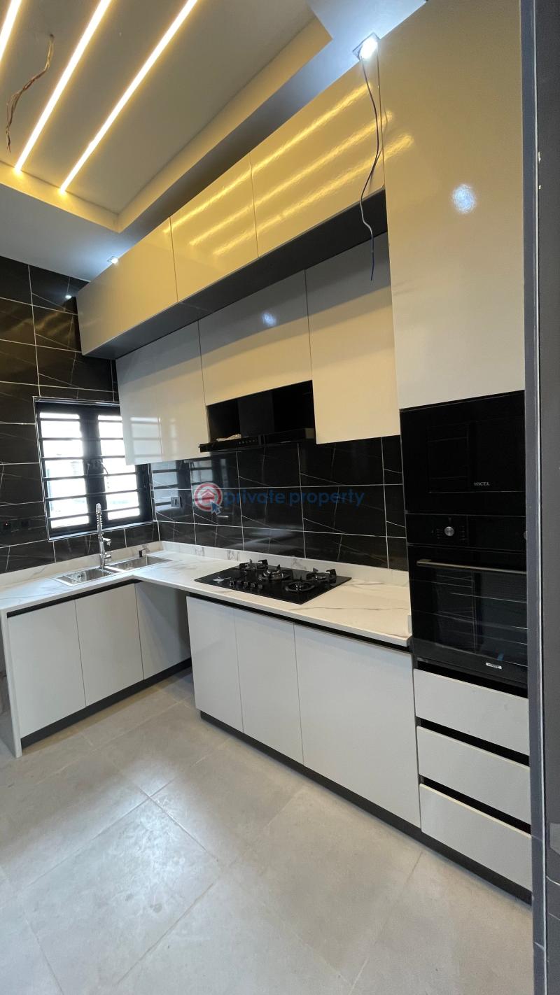 4 bedroom Terraced Duplex For Sale Ikota Lekki Lagos - 4