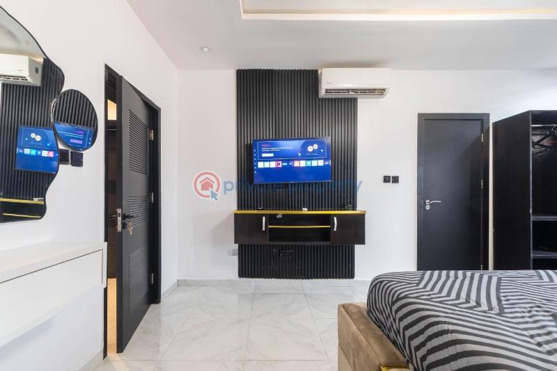 2 bedroom Block Of Flats Short let Lekki Phase 1 Lagos - 2