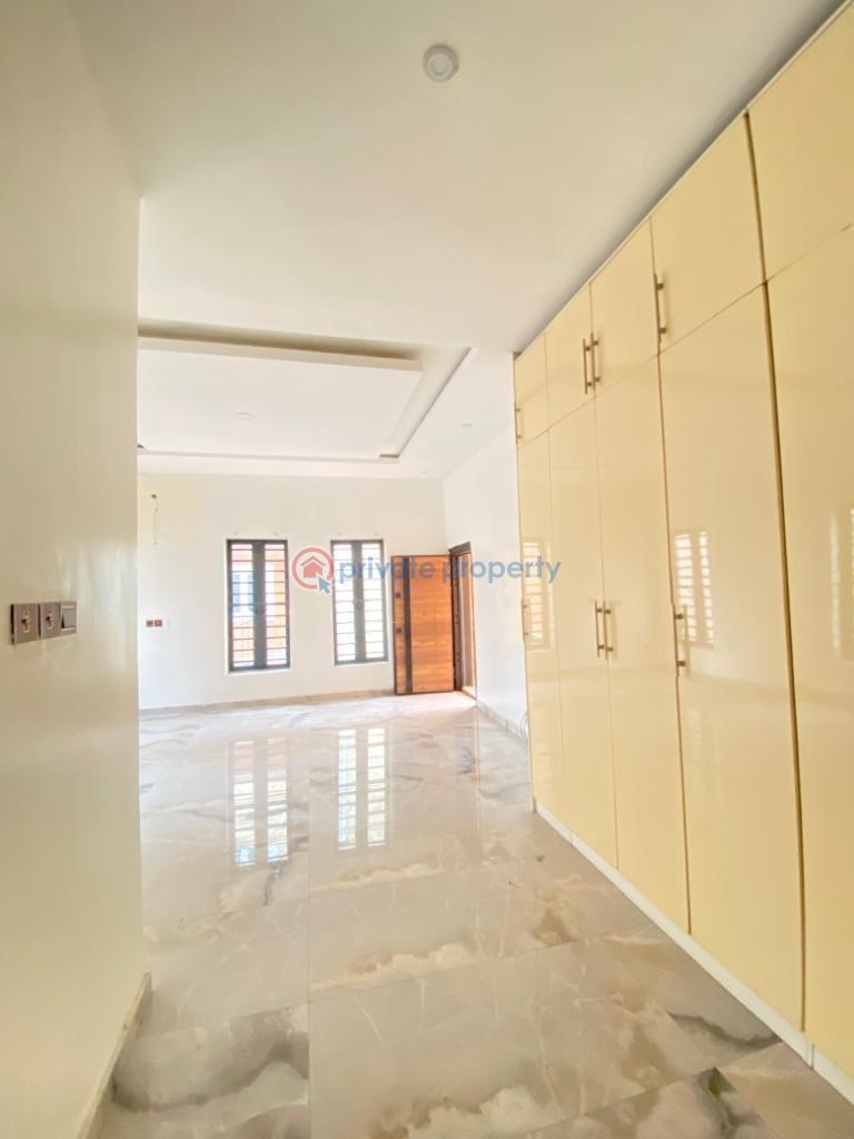 1 bedroom Shared Apartment For Rent Nice Estate In Chevron Chevron Drive Lekki Lagos - 1