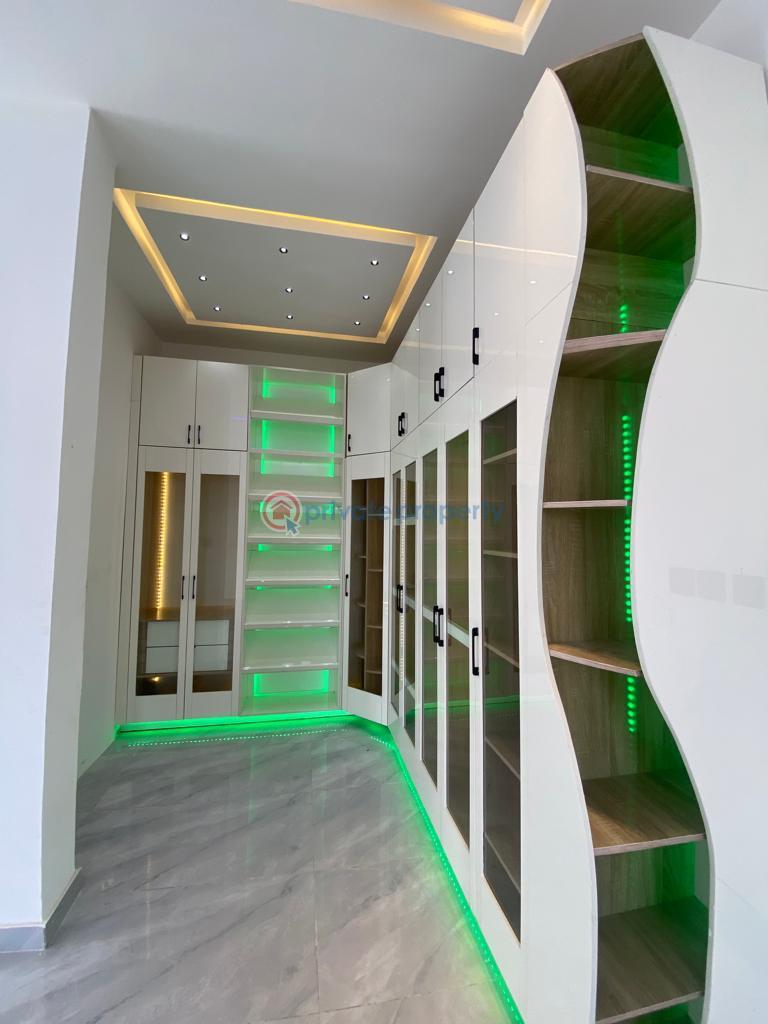 5 bedroom Duplex For Sale Ajah Lagos - 20