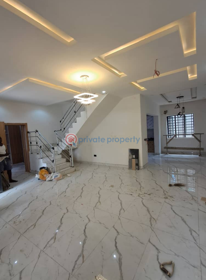 5 bedroom Semi detached Duplex For Sale Magodo GRA Phase 2 Kosofe/Ikosi Lagos - 0