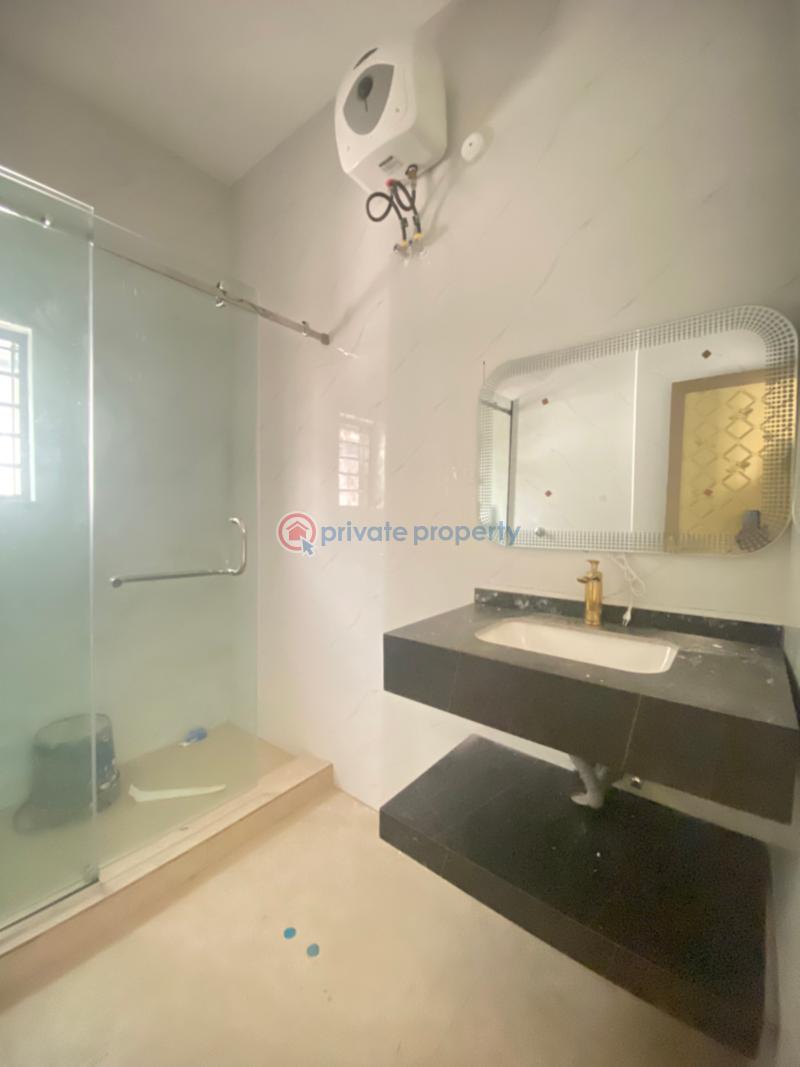 4 bedroom Detached Duplex For Sale Public Building Layout, Off Musa Yaradua Drive, New Owerri Owerri Imo - 15