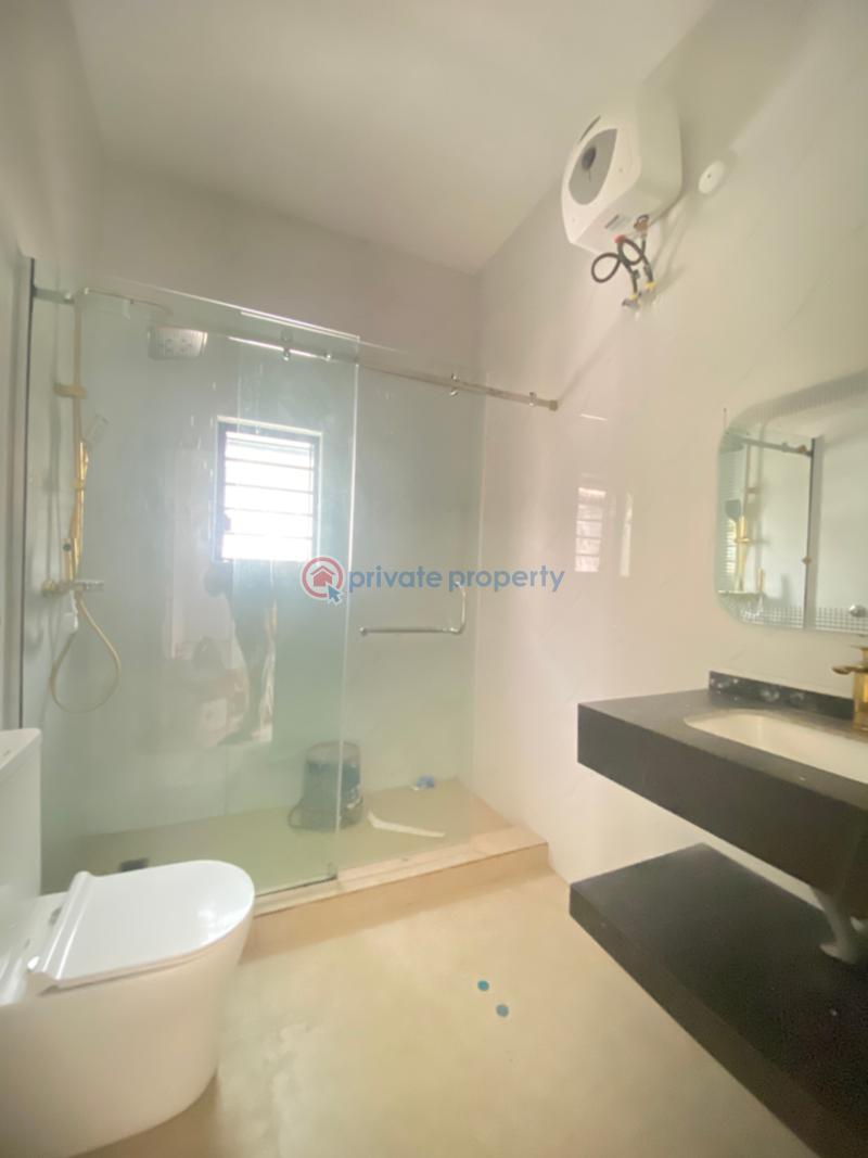 4 bedroom Detached Duplex For Sale Public Building Layout, Off Musa Yaradua Drive, New Owerri Owerri Imo - 16