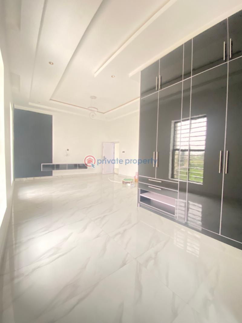 4 bedroom Detached Duplex For Sale Public Building Layout, Off Musa Yaradua Drive, New Owerri Owerri Imo - 19