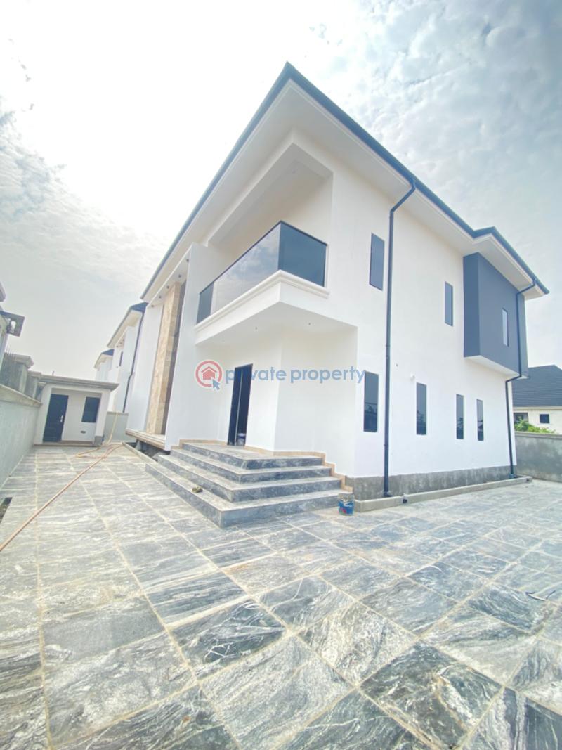 4 bedroom Detached Duplex For Sale Public Building Layout, Off Musa Yaradua Drive, New Owerri Owerri Imo - 2