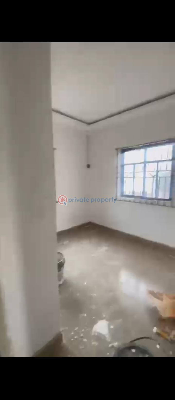2 bedroom Block Of Flats For Rent Karounwi Street, Via Oduduwa, Surulere, Lagos Surulere Lagos - 2