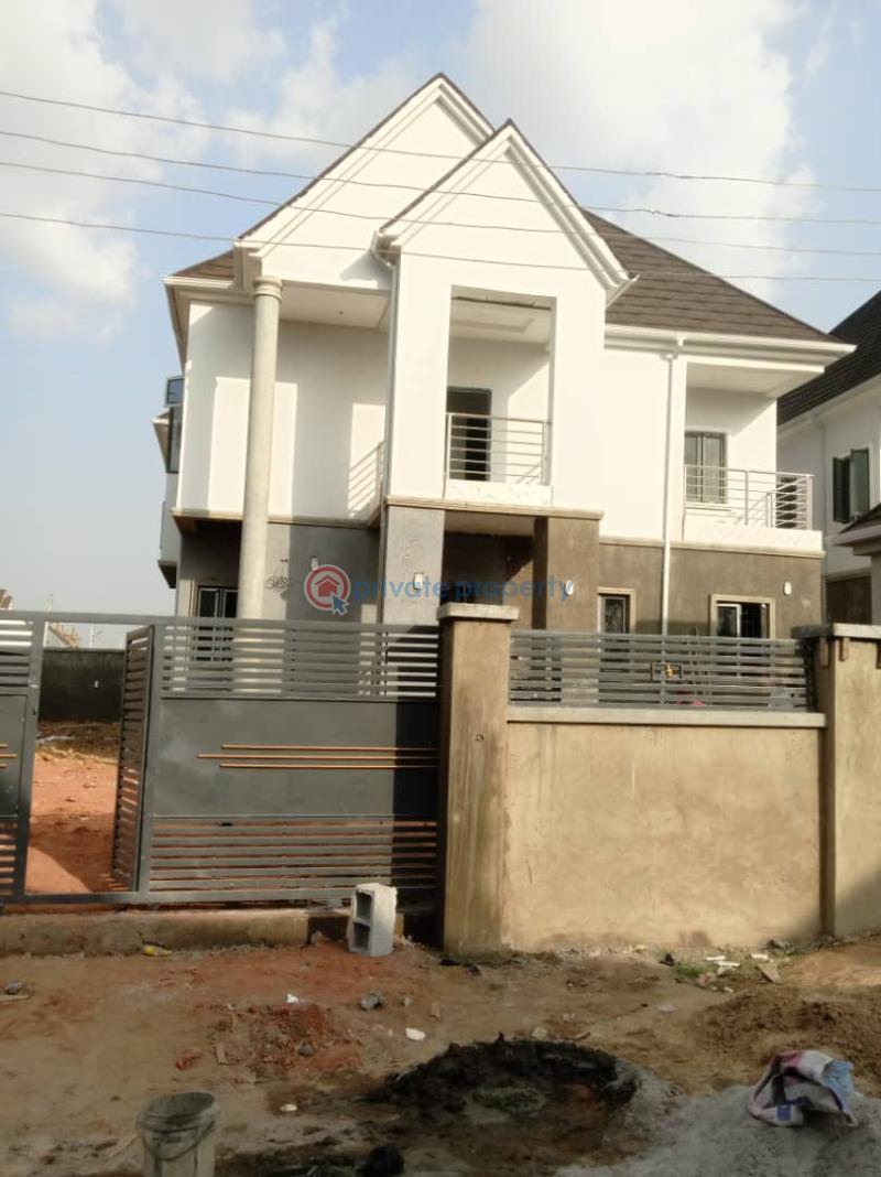 3 bedroom Flat & Apartment For Rent In An Estate Lugbe Abuja Phase 4 