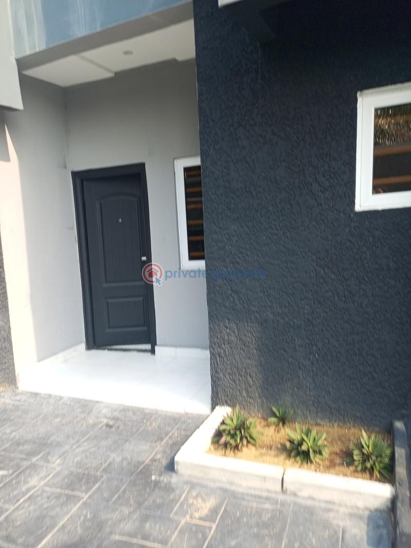 1 bedroom Flat & Apartment For Sale G R A Abijo Ajah Lagos - 2