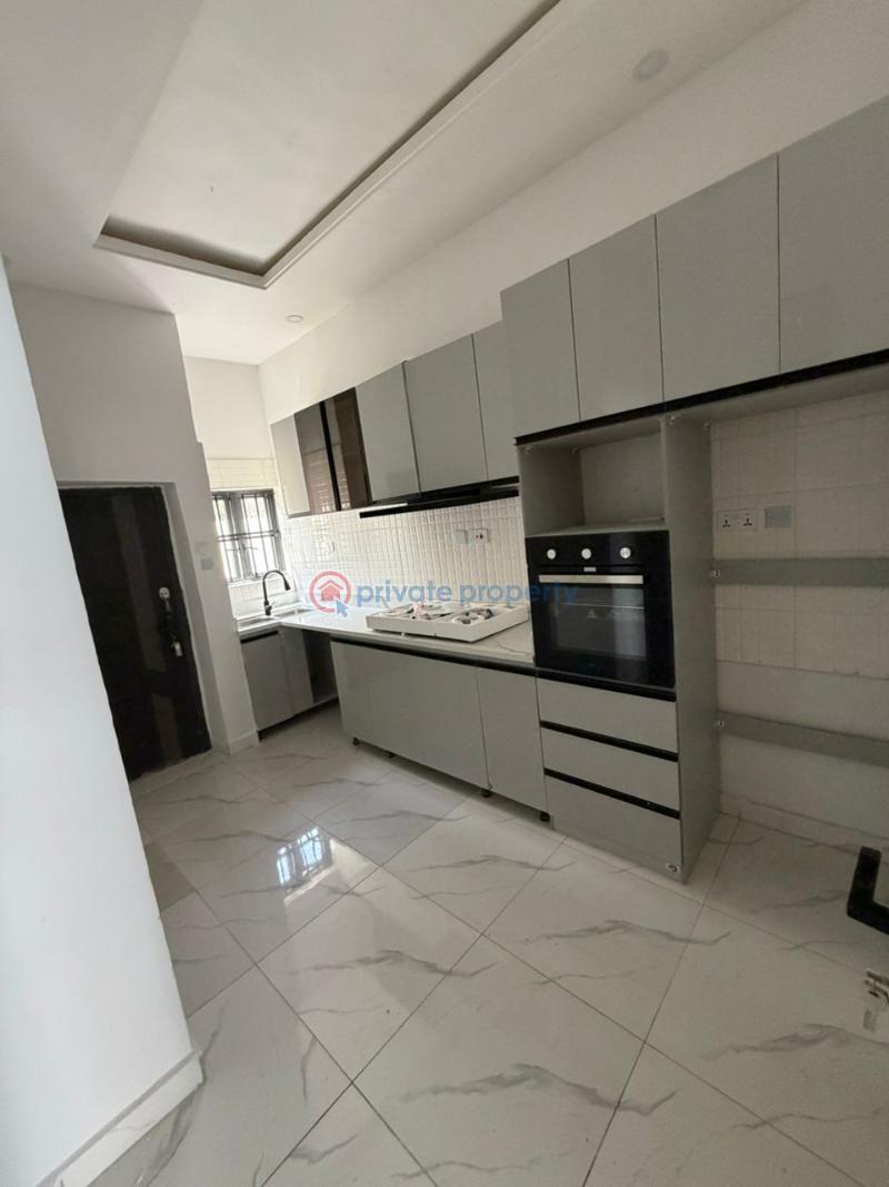 4 bedroom Terraced Duplex For Rent Ilasan Lekki Lagos - 20