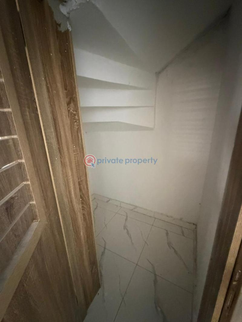 4 bedroom Terraced Duplex For Rent Ilasan Lekki Lagos - 14