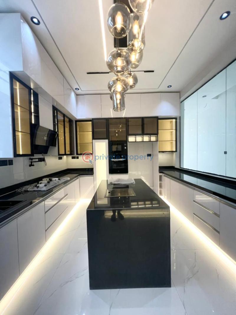 5 bedroom Detached Duplex For Sale Chevron Lekki Chevron Drive Lekki Lagos - 4