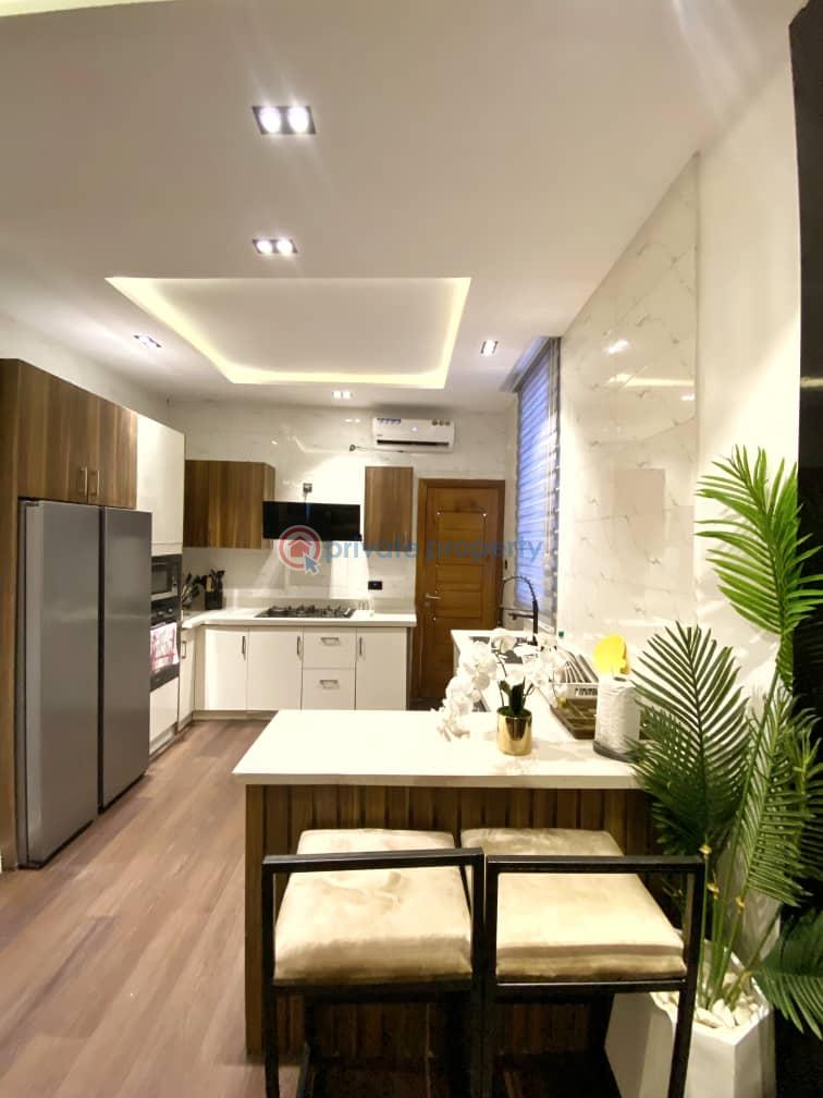 3 bedroom Penthouse Short let Off Admiralty Way Lekki Phase 1 Lagos - 5