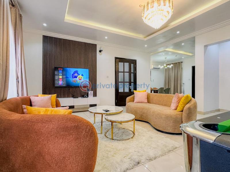 3 bedroom Block Of Flats Short let Off Admiralty Way Lekki Phase 1 Lagos - 0