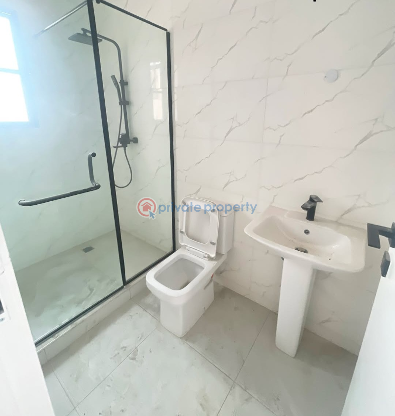 4 bedroom Terrace For Sale Lekki Phase 1 By Freedom Way Lekki Phase 1 Lagos - 9