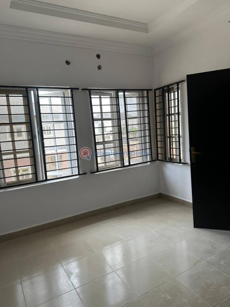 4 bedroom Terraced Duplex For Rent Blenco Supermarket Ogidan Peninsula Estate Ajah Lagos - 2