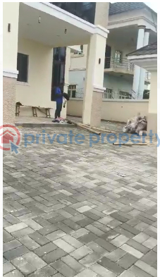 4 bedroom Detached Duplex For Sale Apo Abuja Phase 2  - 10