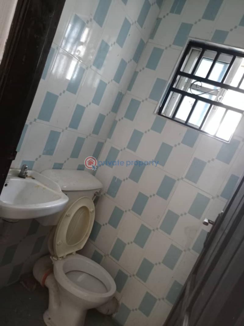 2 bedroom Mini Flat For Rent Abiola Estate,ipaja Ayobo.lagos Ayobo Ipaja Lagos - 3