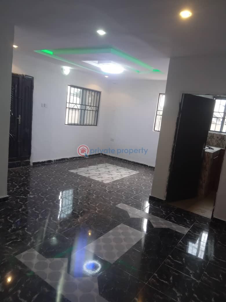2 bedroom Block Of Flats For Rent Kuola Akala Express Akala Express Ibadan Oyo