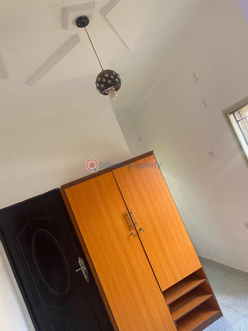 Flat & Apartment For Rent Location📍asaaju Estate Liberty Academy, Road, Akala Express Way, Ibadan Ibadan Oyo - 6