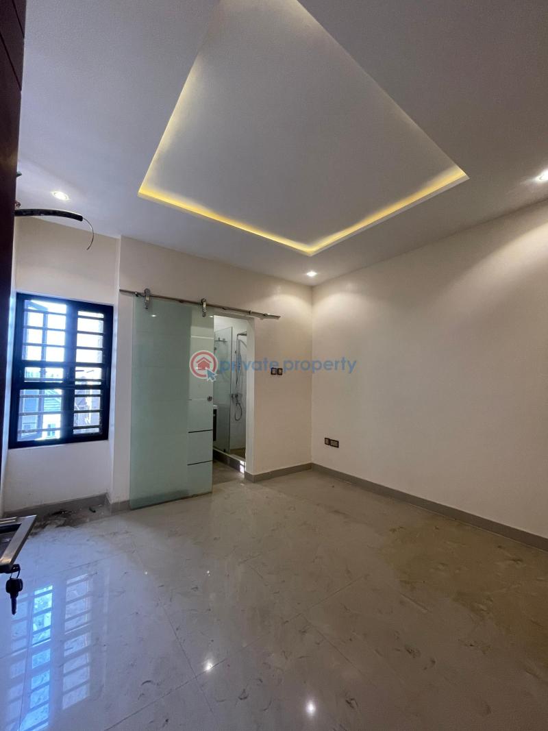 2 bedroom Block Of Flats For Sale Ikate Elegushi Lekki Lagos - 2