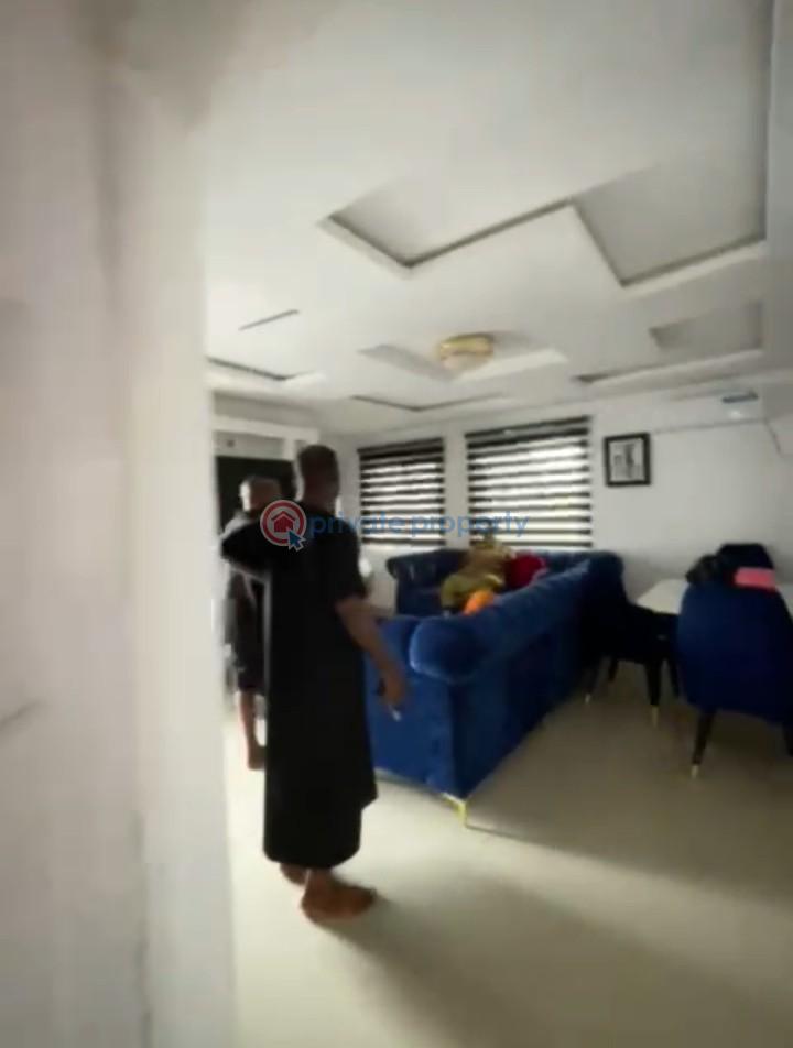 2 bedroom Block Of Flats For Rent Thomas Estate Ajiwe Thomas Estate Ajah Lagos - 2