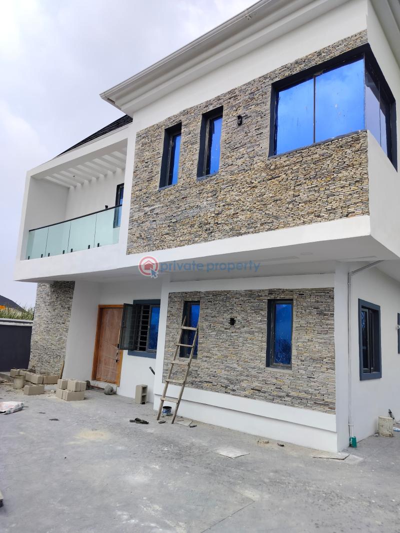 3 bedroom Block Of Flats For Rent Badore,ajah Lagos Island  - 0