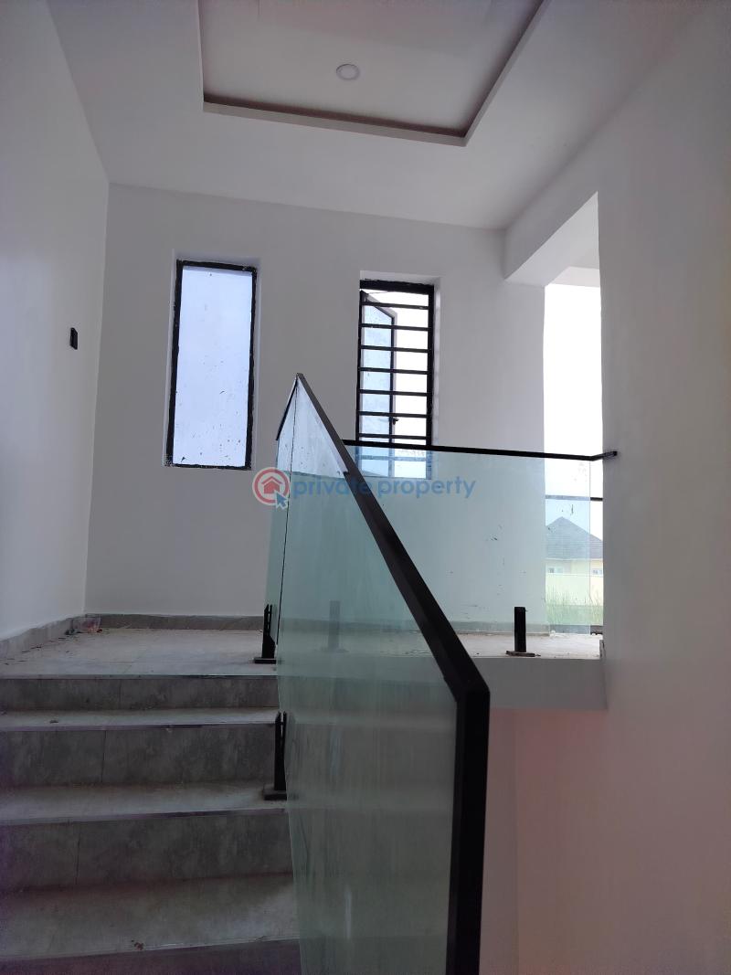 3 bedroom Block Of Flats For Rent Badore,ajah Lagos Island  - 4
