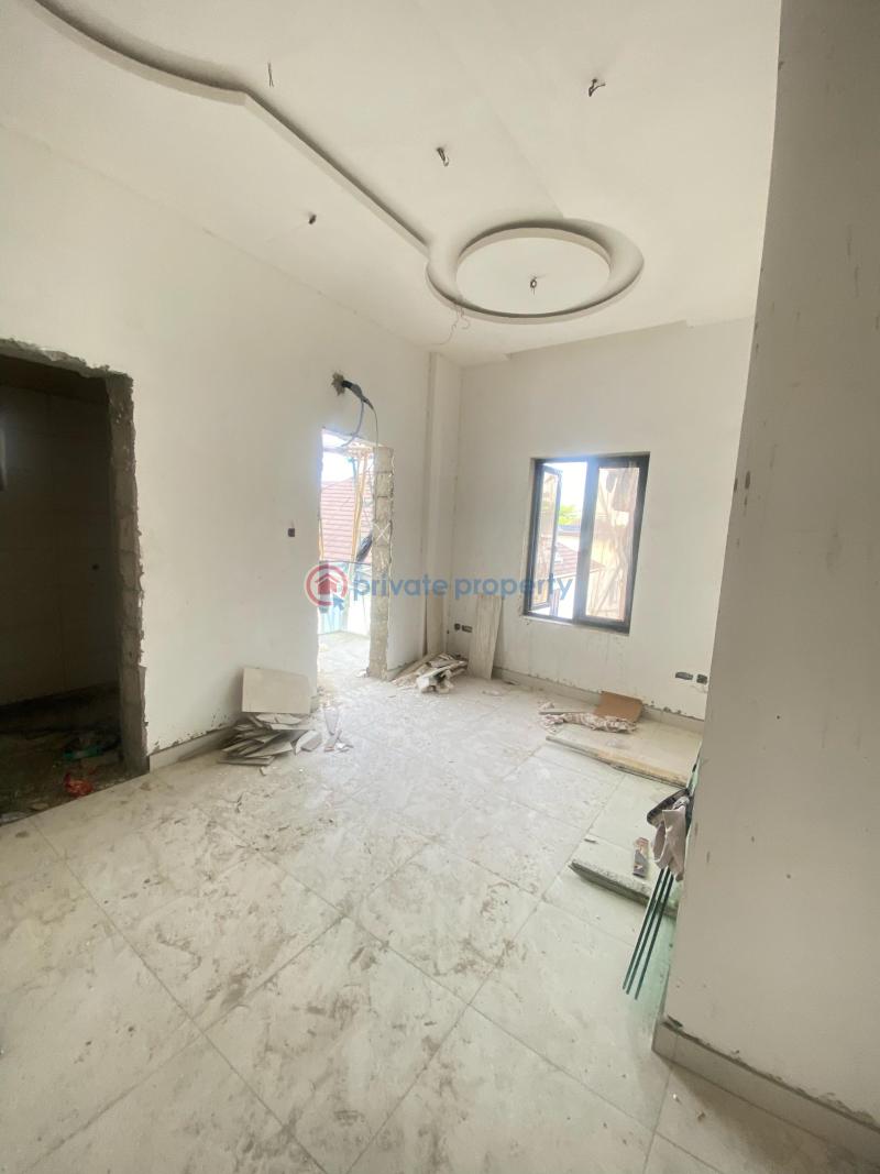 3 bedroom House For Sale Lekki Phase 1, Lagos State. Lekki Phase 1 Lagos - 3